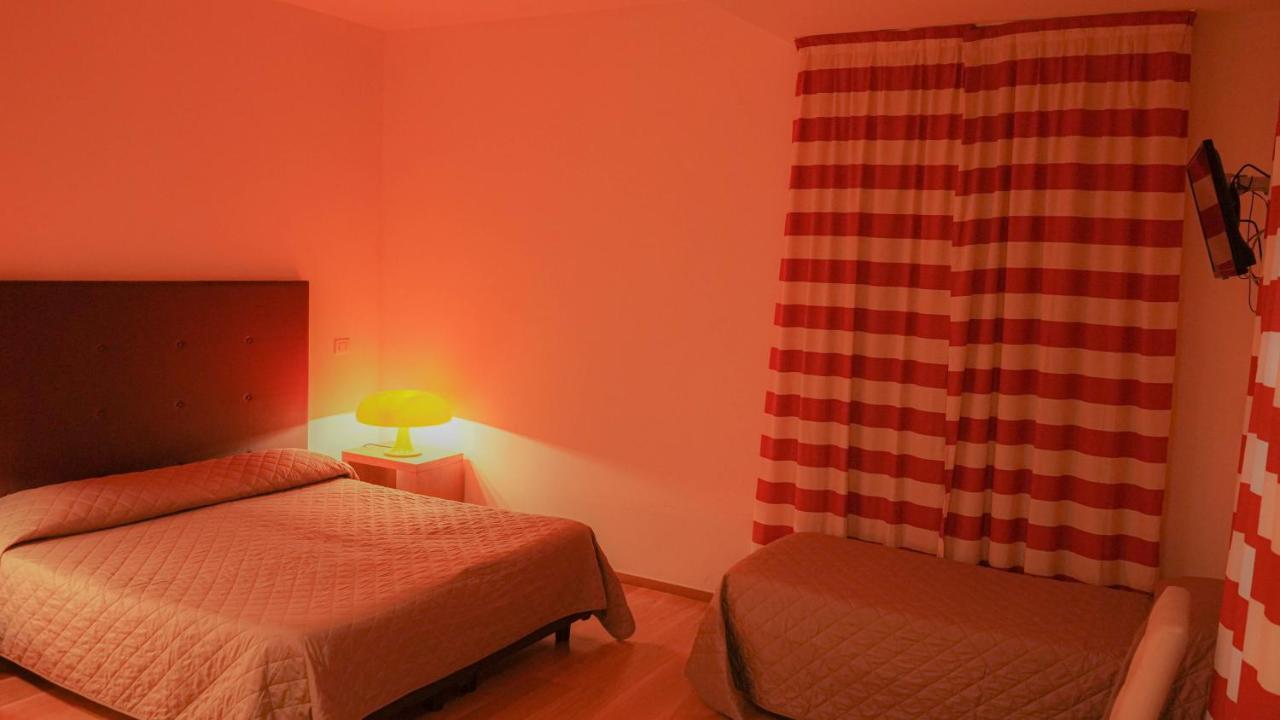 Le Querce Hotel Salsomaggiore Terme Bagian luar foto